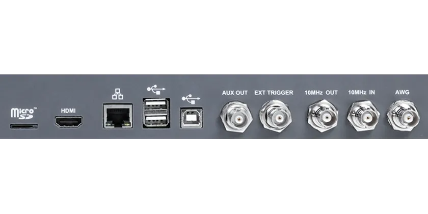 시글런트 SIGLENT SDS6000L LAN USB HDMI 10MHz 입출력 인터페이스 이미지